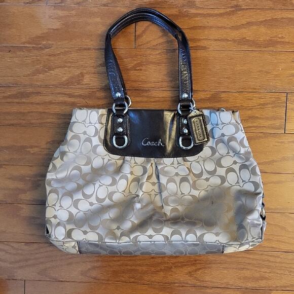 Coach Brown and Tan Leather Shoulder Bag F15510 - Picture 16 of 16